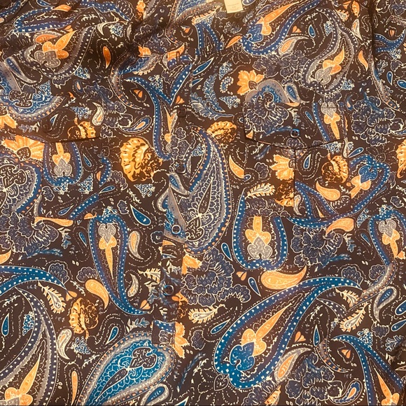 Plus Size Paisley Print Blouse - Picture 5 of 7